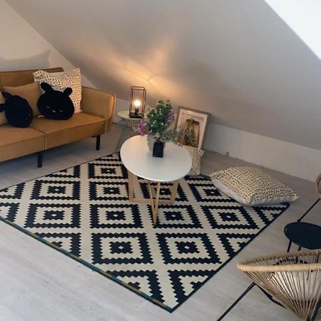 Logement Convivial, Charmant Et Spacieux Saint-Marcel  Екстериор снимка