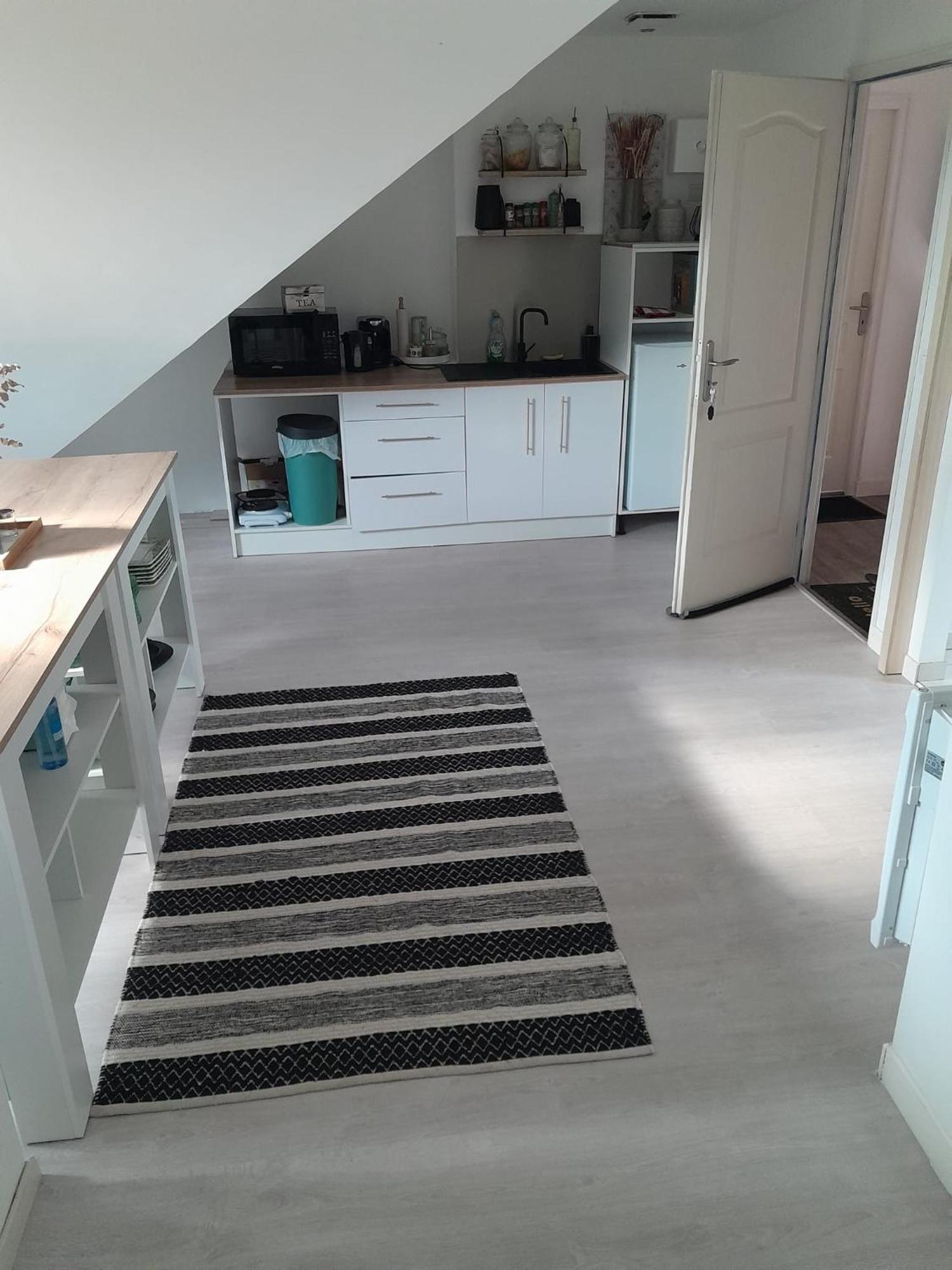 Logement Convivial, Charmant Et Spacieux Saint-Marcel  Екстериор снимка
